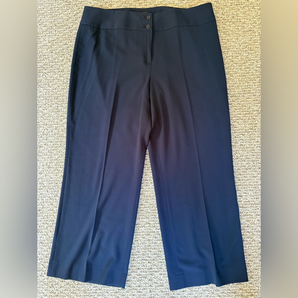Jones New York Women’s Navy Blue Stretch Knit Dress Pants — Size 16S